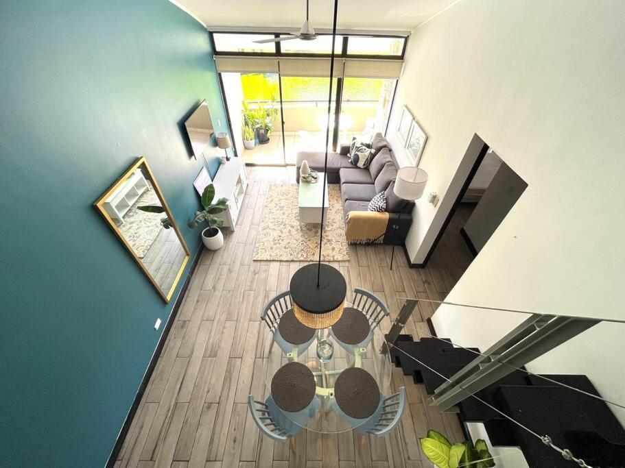 Cr Mariposa Rentals Lakeview Penthouse With Office Space, Pool, Gym, Tennis Santa Ana  Exterior foto